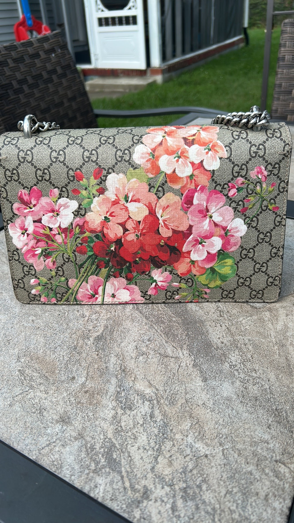 Gucci shoulder bag! SOLD