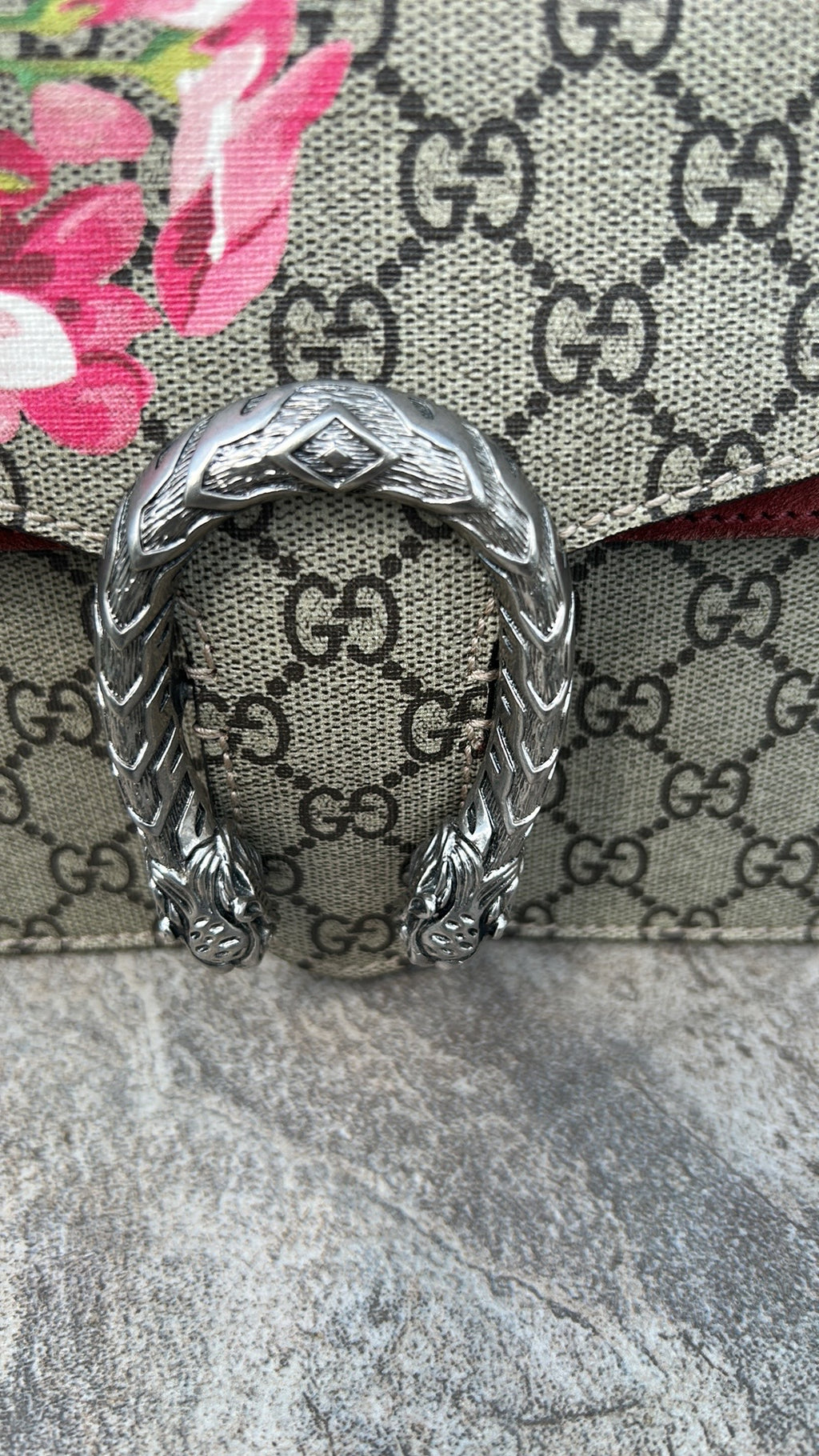 Gucci shoulder bag! SOLD