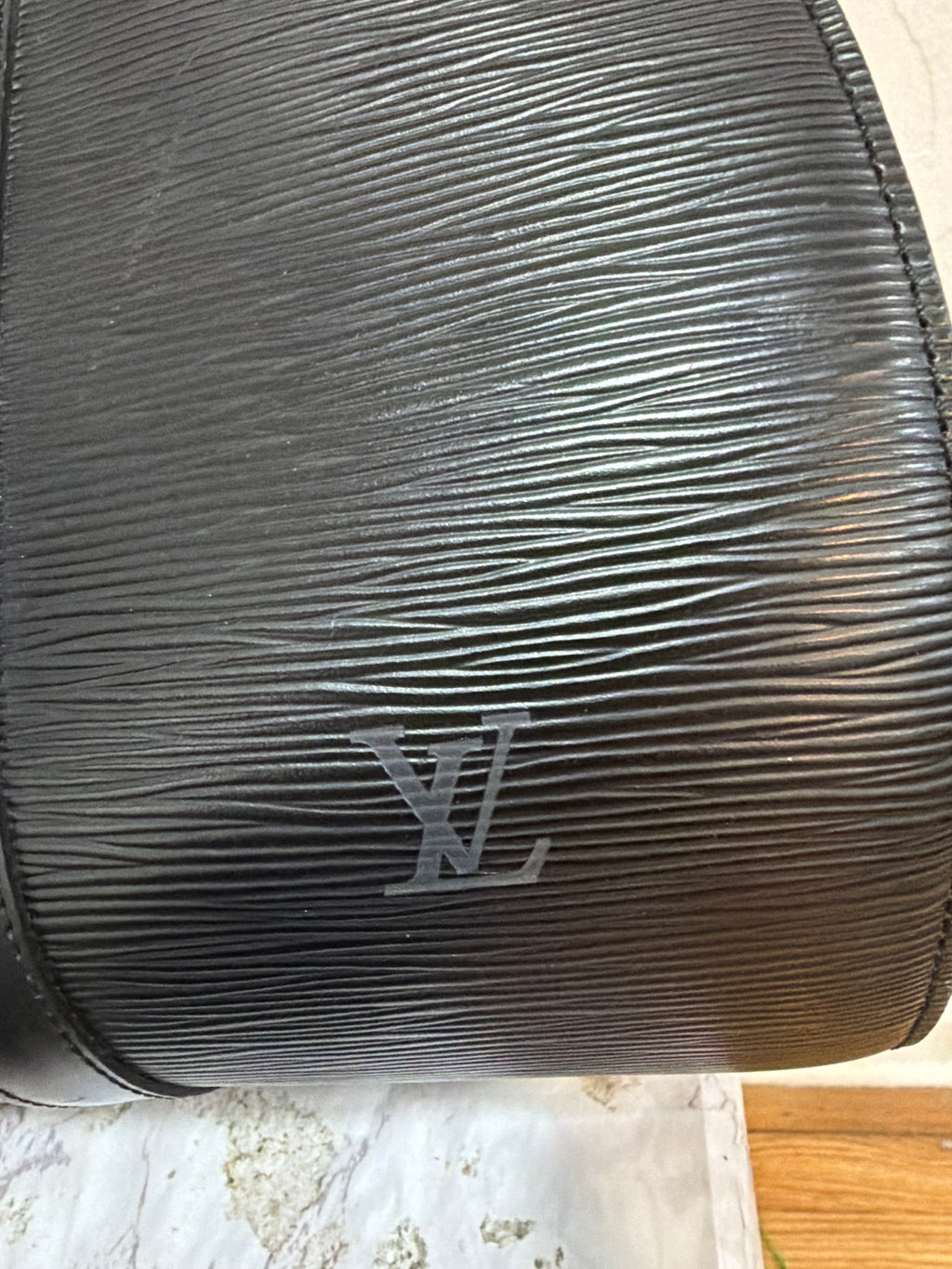 Louis Vuitton solferino (Gm) epi bag