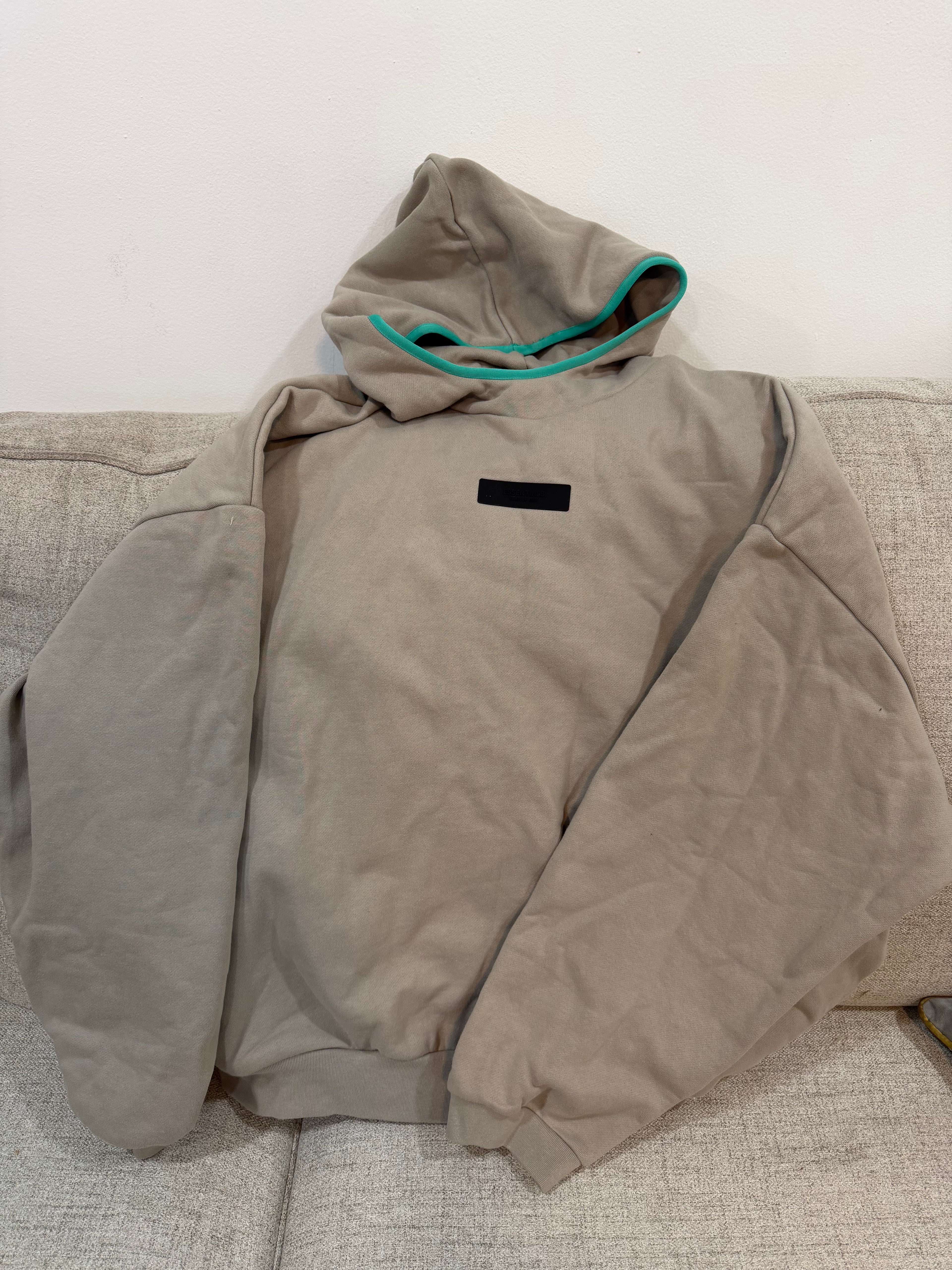 Essential hoodie xl men